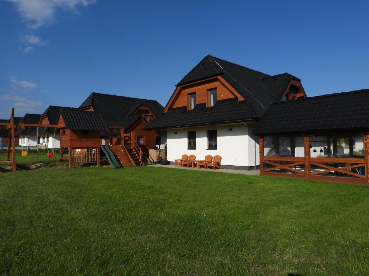 Pinus Cembra Villa Stara Lesna Bagian luar foto