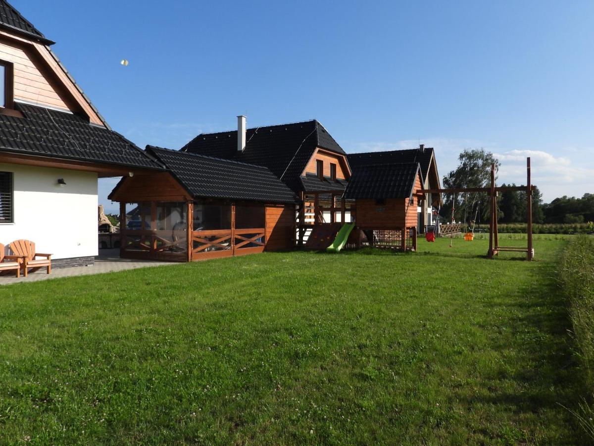 Pinus Cembra Villa Stara Lesna Bagian luar foto