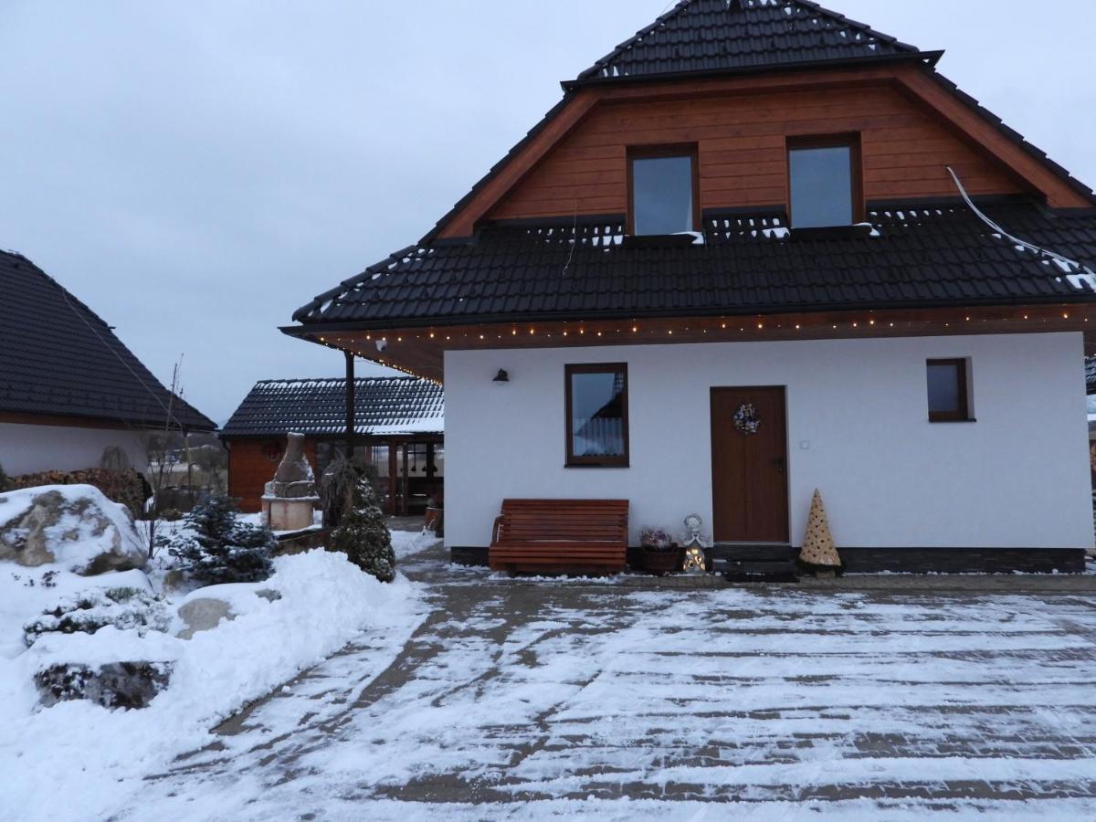 Pinus Cembra Villa Stara Lesna Bagian luar foto