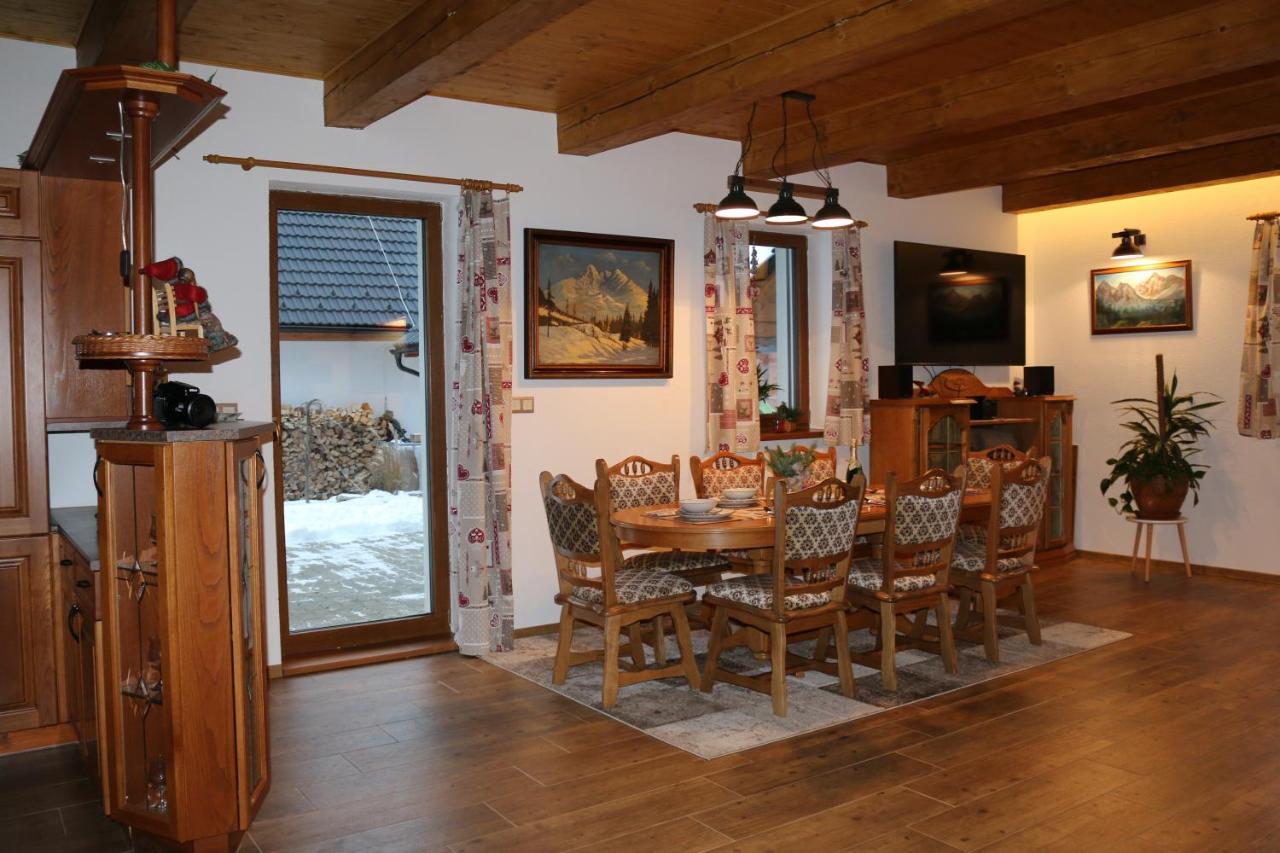 Pinus Cembra Villa Stara Lesna Bagian luar foto