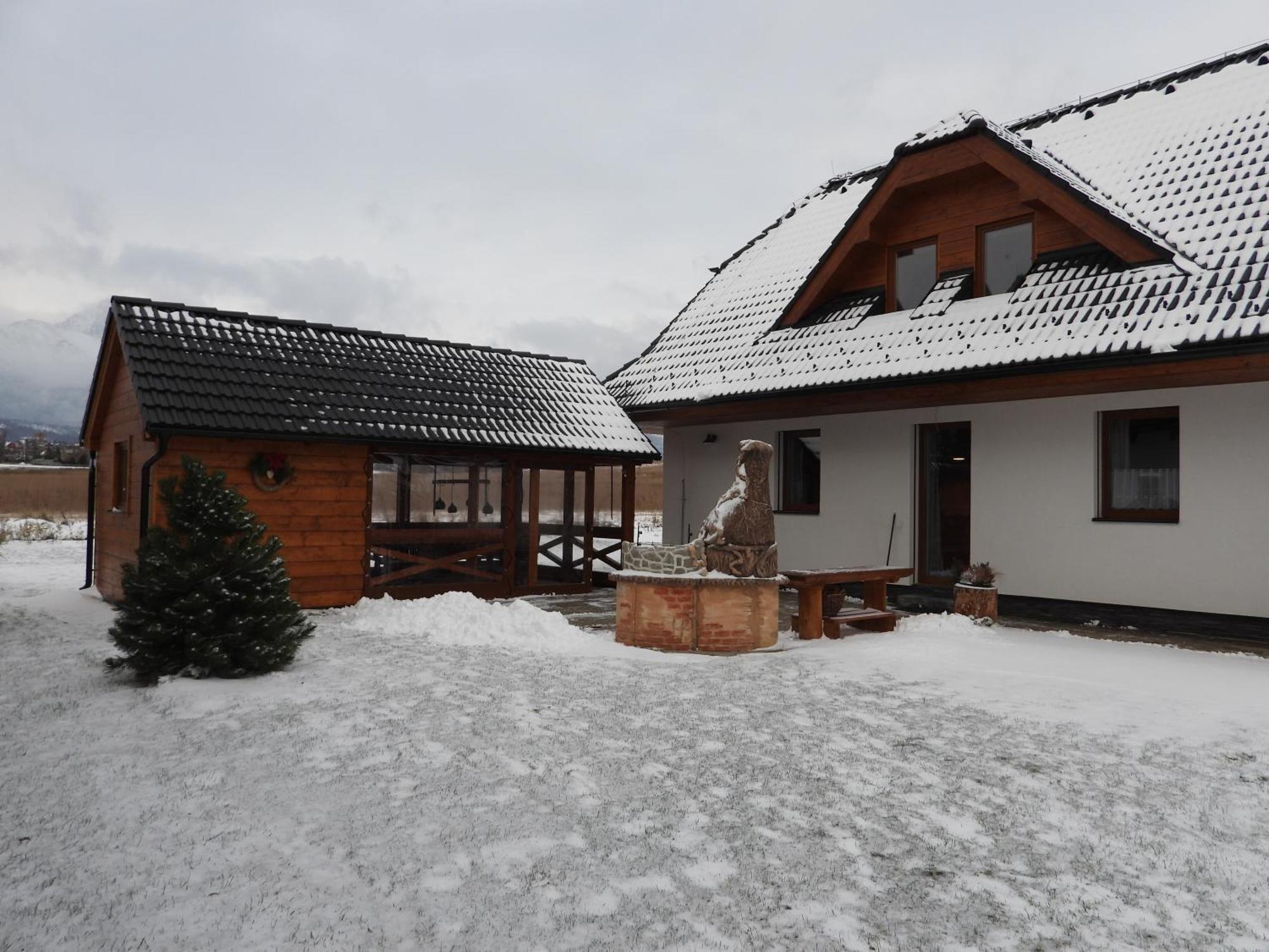 Pinus Cembra Villa Stara Lesna Bagian luar foto