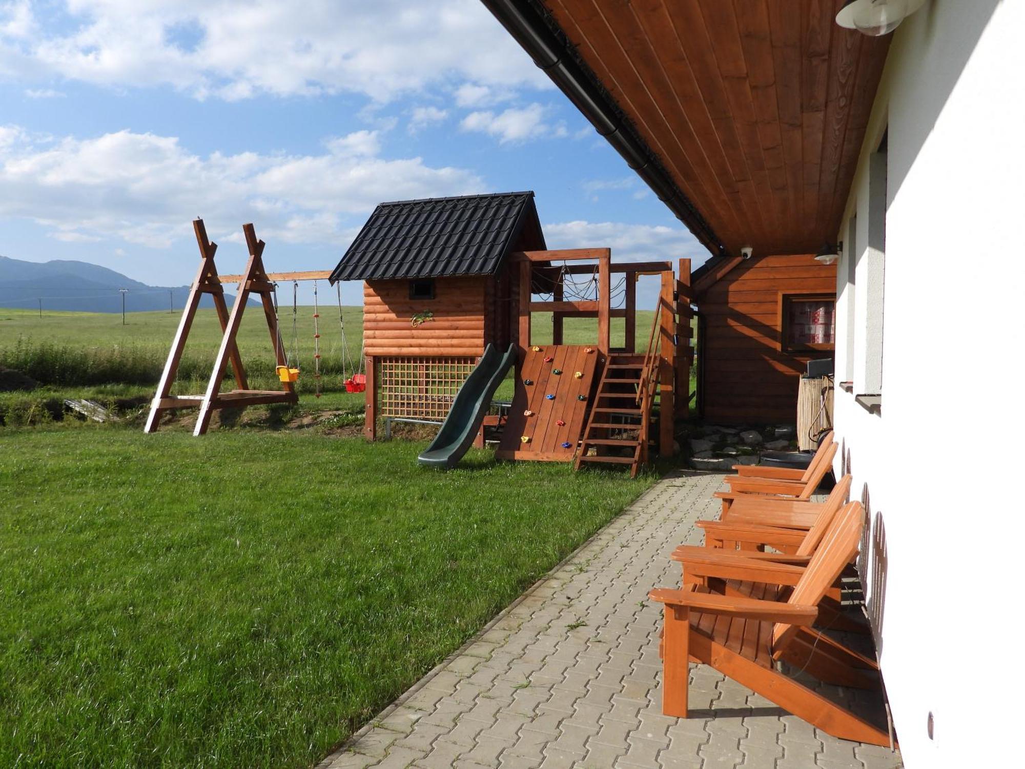 Pinus Cembra Villa Stara Lesna Bagian luar foto