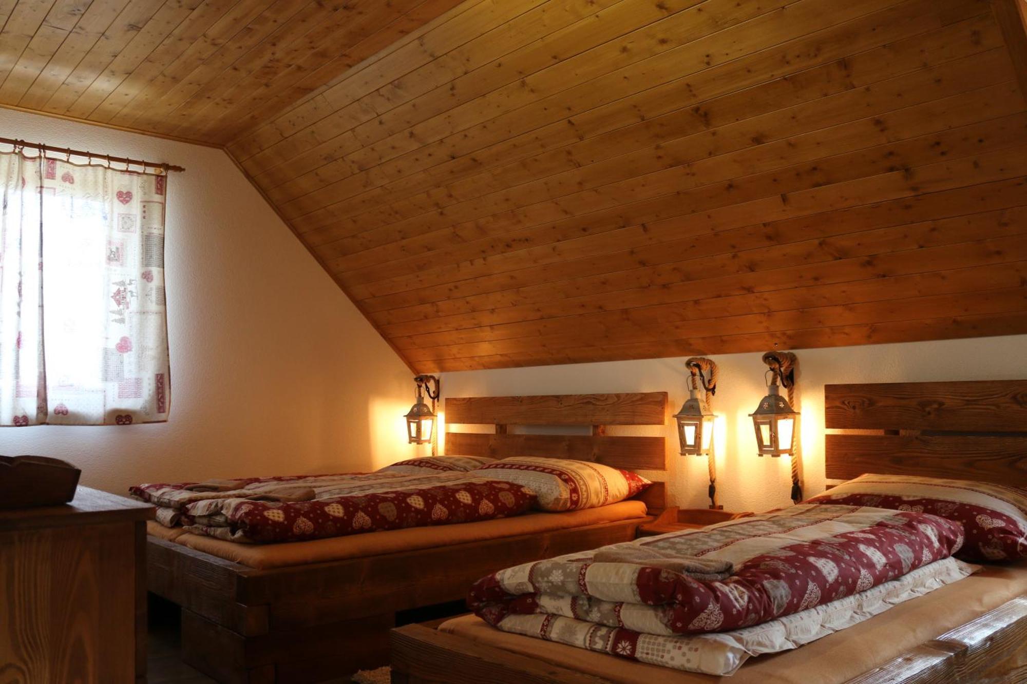Pinus Cembra Villa Stara Lesna Bagian luar foto